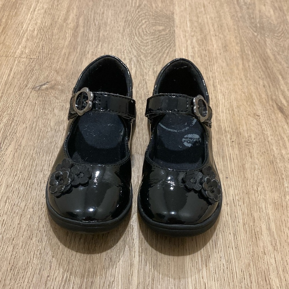Stride Rite girls Mary Jane Shoes